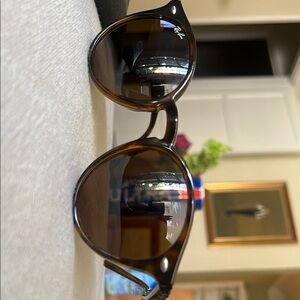 Ray-Ban Tortoise Shell Sunglasses style RB 2180